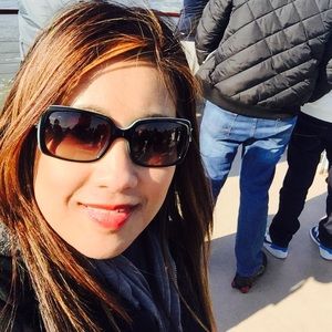 Meet your Posher, Ana